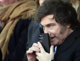 Javier Milei no le dio lugar a las versiones de una pelea que paraliza su gobierno.