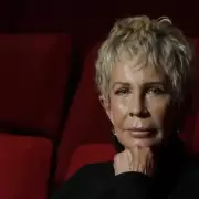 "Entre un litro de leche y una entrada de teatro...": crudo análisis de María Valenzuela sobre la realidad argentina