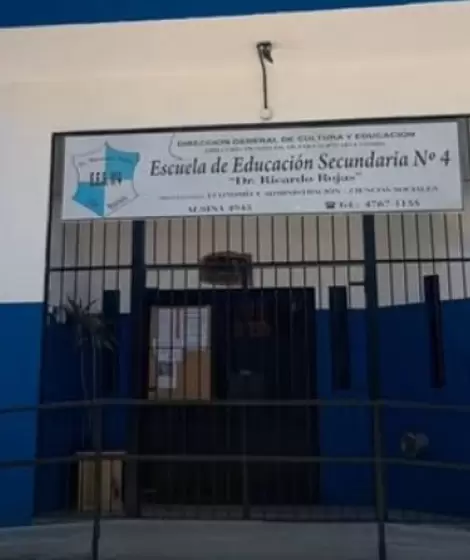 La Escuela Secundaria Ricardo Rojas Media N�4 de San Mart�n.