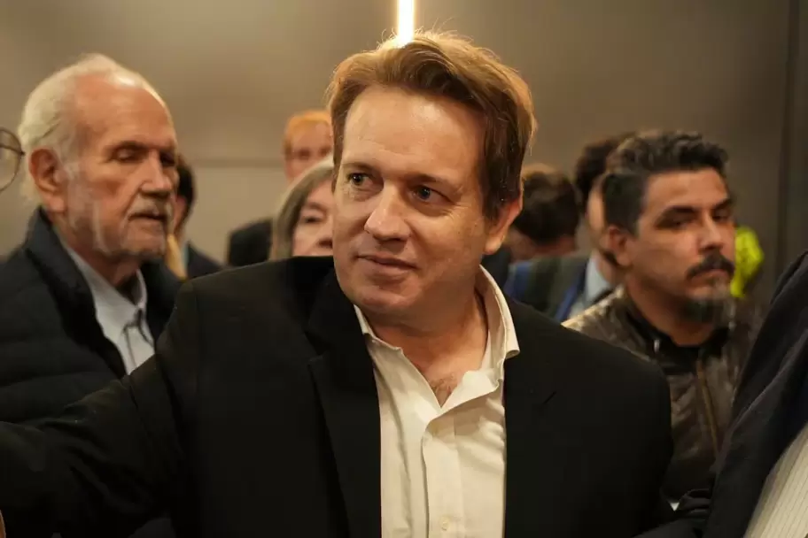 �Nicol�s M�rquez