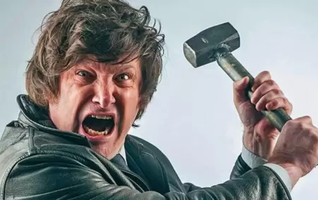 Javier Milei, desde su discurso, habilita a la violencia