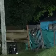 "Ese es el brazo de mi mam�": tiene 12 a�os y encontr� el cuerpo de su madre enterrado en el patio de su casa