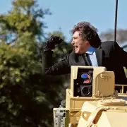 Ni uno, ni dos, ni tres: se necesitan 8 salarios m�nimos para sobrevivir en la Argentina de Milei