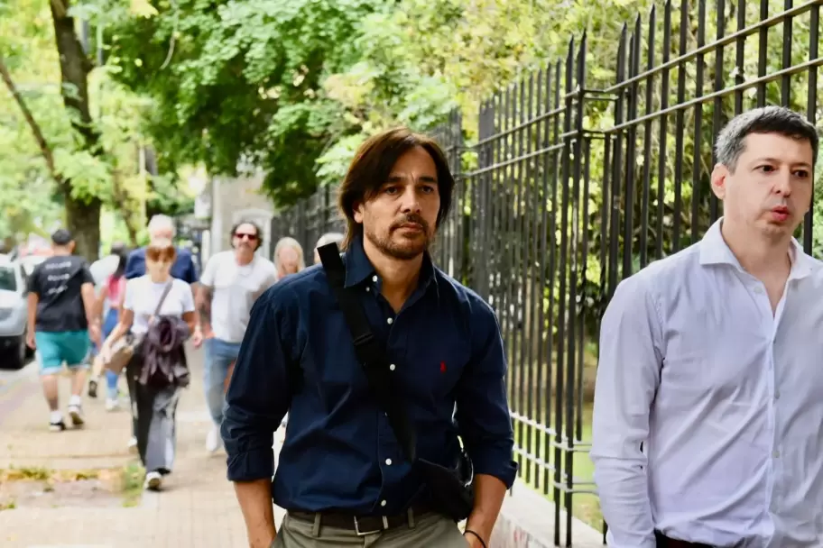 Absolvieron a Juan Ignacio Buzali, el ex marido de la directora del Banco Naci�n, Carolina P�paro