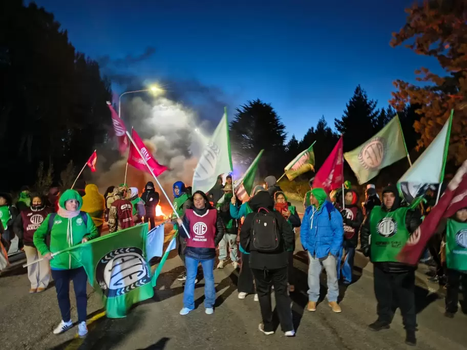 ATE paraliza aeropuertos y expone el costo social del ajuste