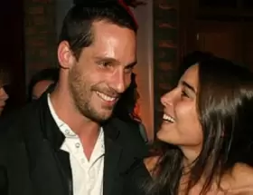 Gonzalo Valenzuela y Juana Viale