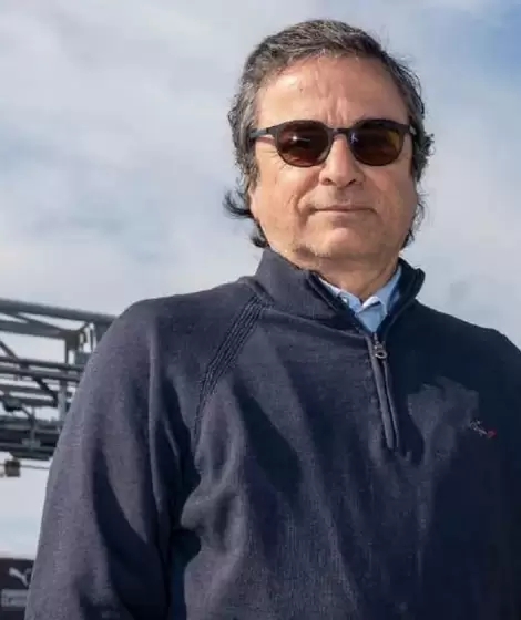 Carlos Frugoni, hombre clave en Infraestructura, habr�a omitido declarar hasta ocho departamentos en Miami.