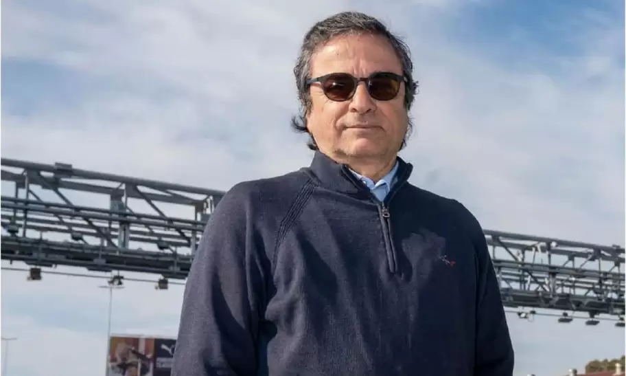 Carlos Frugoni, hombre clave en Infraestructura, habr�a omitido declarar hasta ocho departamentos en Miami.