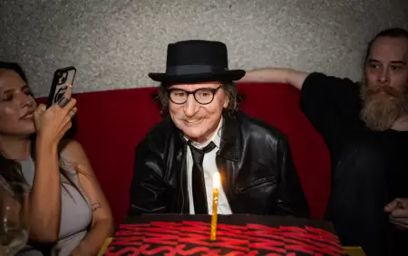 Charly Garc�a pas� por el quir�fano y ya piensa en volver a casa