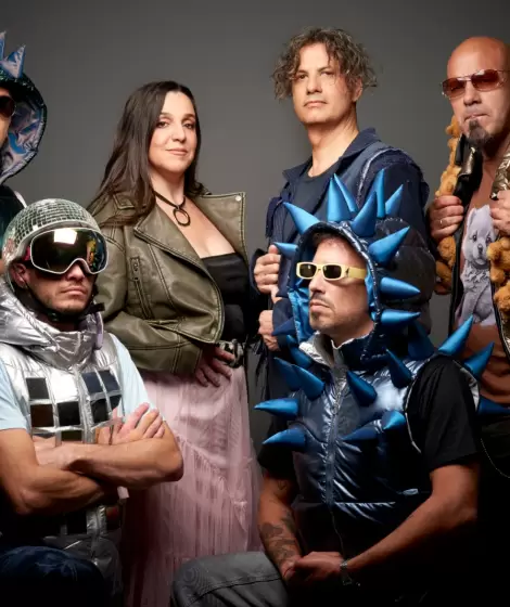 Los Raviolis y la catarsis colectiva de criar sin filtro