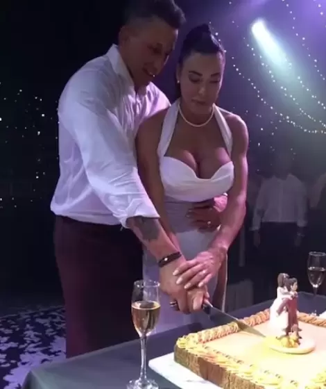 Patricio Albacete y Pamela Pombo en la fiesta de casamiento de junio de 2024.