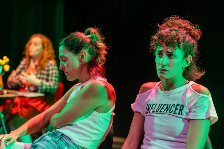 La generaci�n cansada, que se presenta los s�bados a las 21 en el Teatro del Pueblo