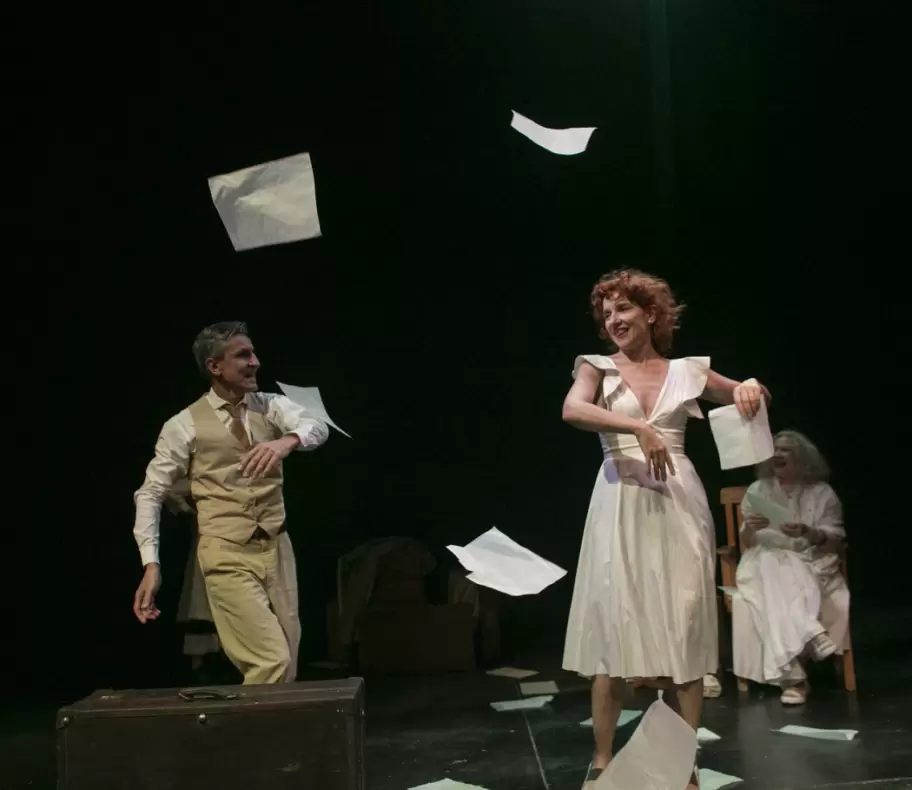 Coni Marino protagoniza "Nicandro y Alda", una obra que recorre casi un siglo de historia argentina a trav�s de cartas