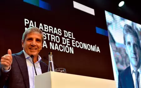 Luis Caputo desde la Expo EFI 2026