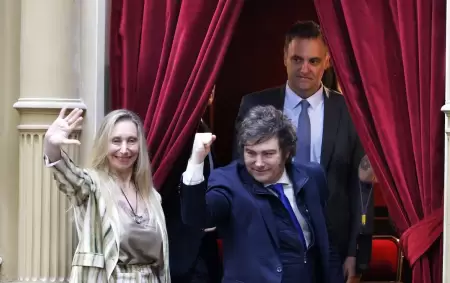 El oficialismo monta un blindaje pol�tico para sostener a Adorni en Diputados
