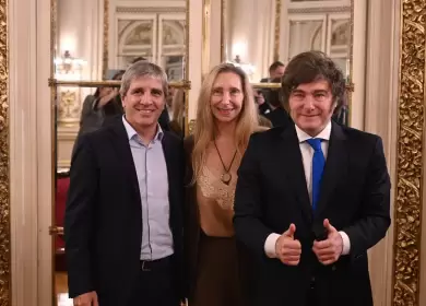 Luis Caputo, Karina Milei y javier Milei