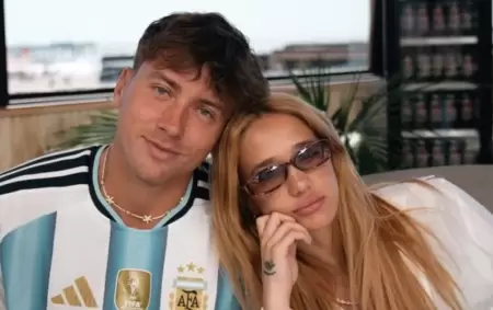 Marcos Giles junto a su pareja �ngela Torres.