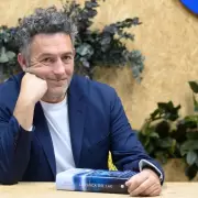 Mikel Santiago en BBN: "Muchas veces la realidad supera cualquier fantas�a que podamos escribir"