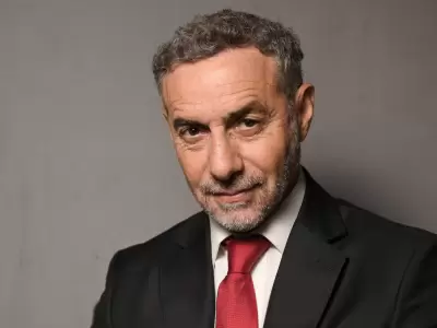 Hasta Luis Majul critic� que se mantenga a Manuel Adorni en funciones.