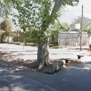 Hallaron a un hombre apu�alado y ensangrentado en el subsuelo de su casa: detuvieron a su esposo