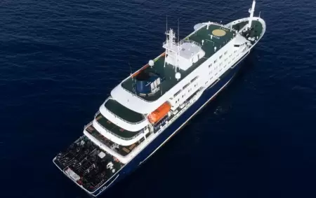 Evac�an pacientes de un crucero aislado por un brote de hantavirus que ya dej� tres muertos