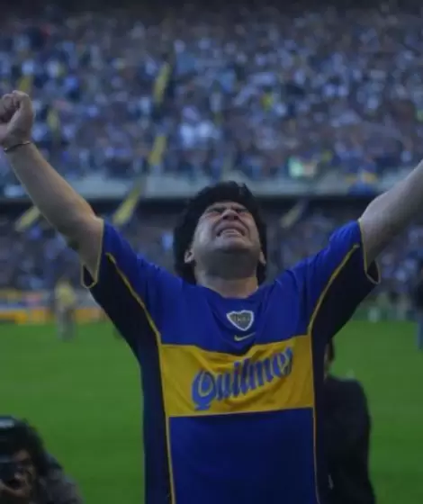 Salen a la luz fotos in�ditas de la despedida de Diego Maradona en La Bombonera