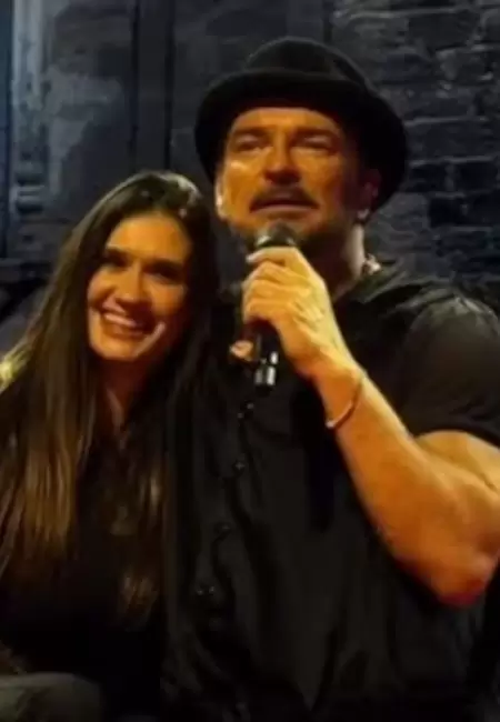 Ricardo Arjona y Momi Giardina
