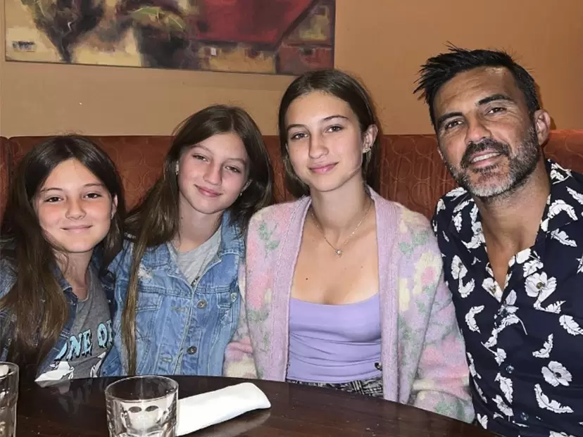 Fabián Cubero confesó que quedó fuera del chat de mamis del colegio de sus hijas