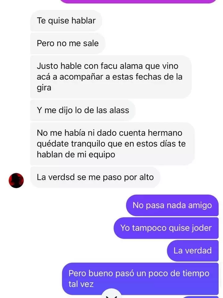 El tatuador de Duki lo denunci� por usar sus "alitas" en merchandising, Adidas y Netflix