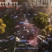 La cuarta Marcha Federal Universitaria reclam� que se cumpla la Ley de Financiamiento y llen� Plaza de Mayo