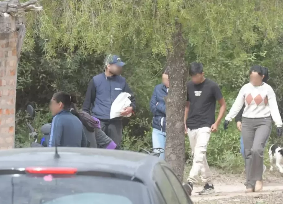 Rescataron a nueve hermanos que viv�an entre abusos, hambre y torturas en Santiago del Estero