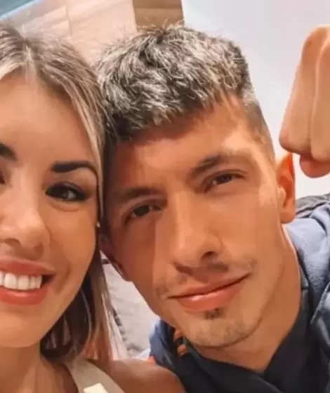 Lisandro Mart�nez junto a su mujer