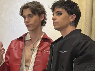 Felipe Fort y Mernuel se aprovecharon de los rumores que los unieron a trav�s de una supuesta relaci�n homosexual entre ambos.