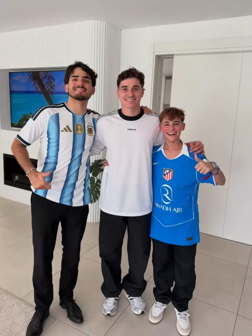 Gael Bajo cumpli� su sue�o acompa�ado del influencer Nachano