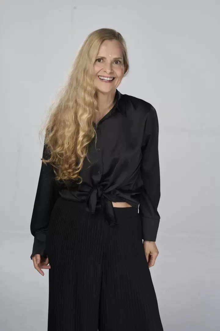 A Grecia Colmenares le encantar�a ser parte de una serie vertical