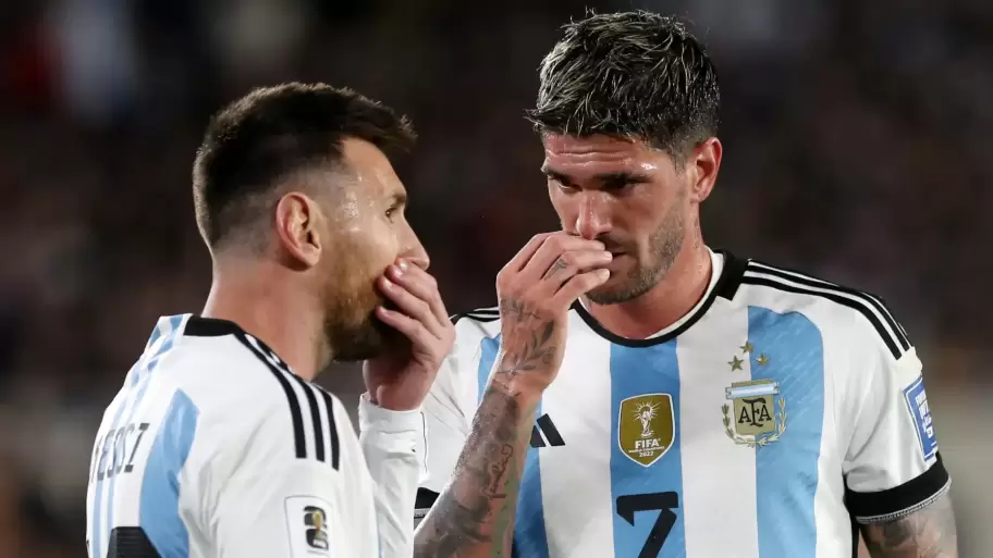 Lionel Messi y Rodrigo De Paul