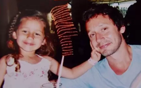 Benjam�n Vicu�a con su hija Blanca
