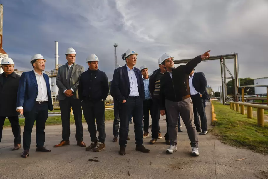 YPF avanza con la reconversión de la ex Refinería San Lorenzo