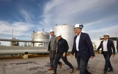 YPF avanza con la reconversi�n de la ex Refiner�a San Lorenzo