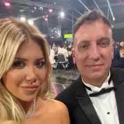 La reacción de la esposa de Maxi López a su serie con Wanda Nara: ironía, apoyo y una frase letal