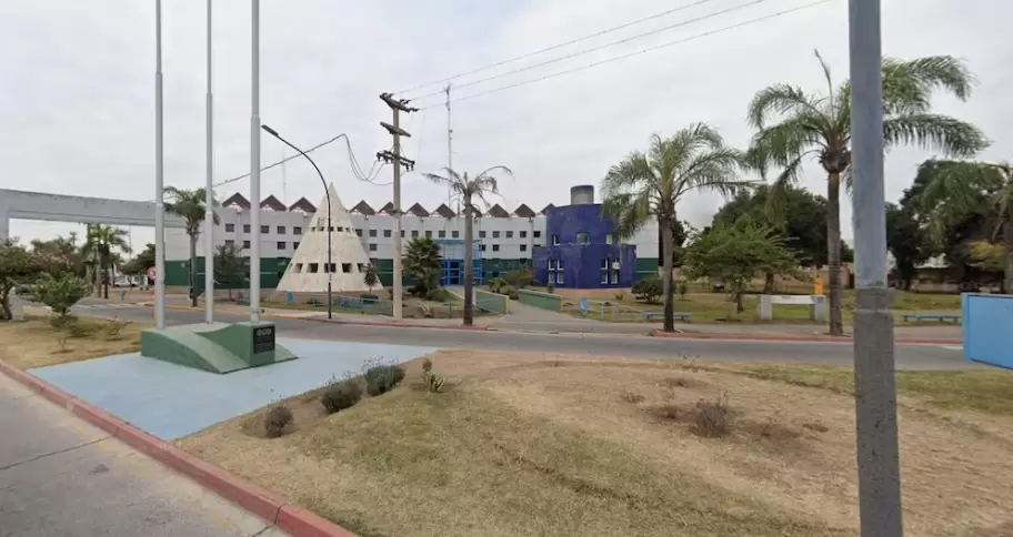 La escuela ubicada sobre calle Ferdinand de Lesseps, en la zona del CPC Centro América.