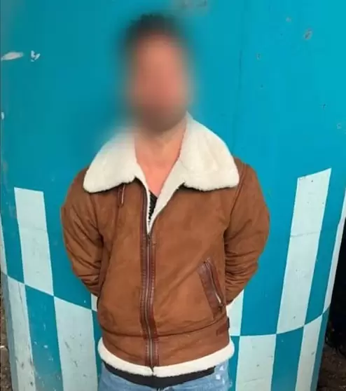 Detuvieron a Facundo Parra y Hernán Fredes tras un tenso forcejeo con la Policía