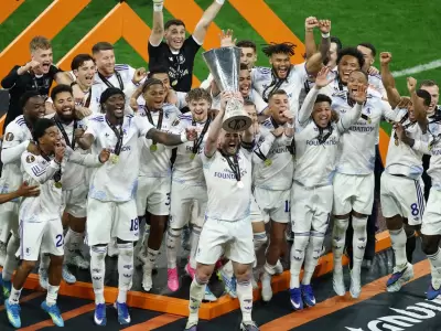 El Aston Villa de Emiliano Mart�nez y Emiliano Buend�a gan� la Europa League.