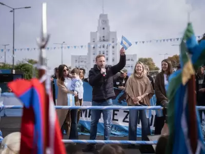 Locrazo en Lomas de Zamora por el 25 de mayo