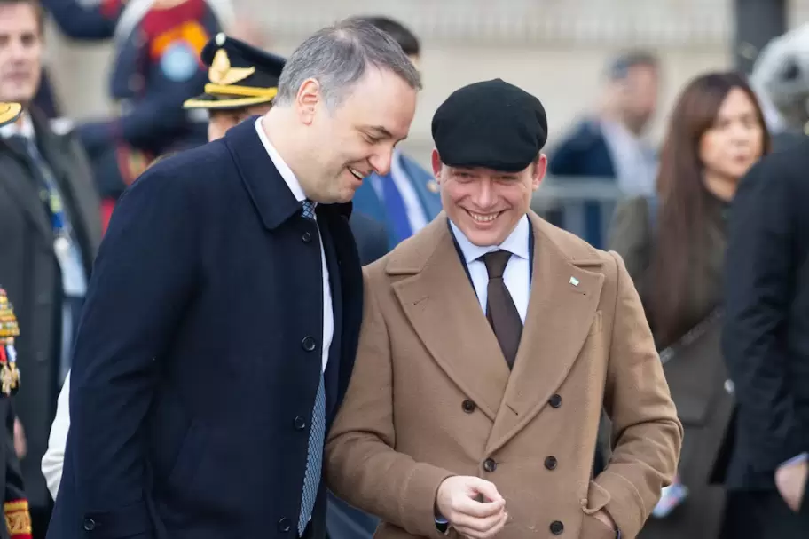 La foto que publicó Santiago Caputo