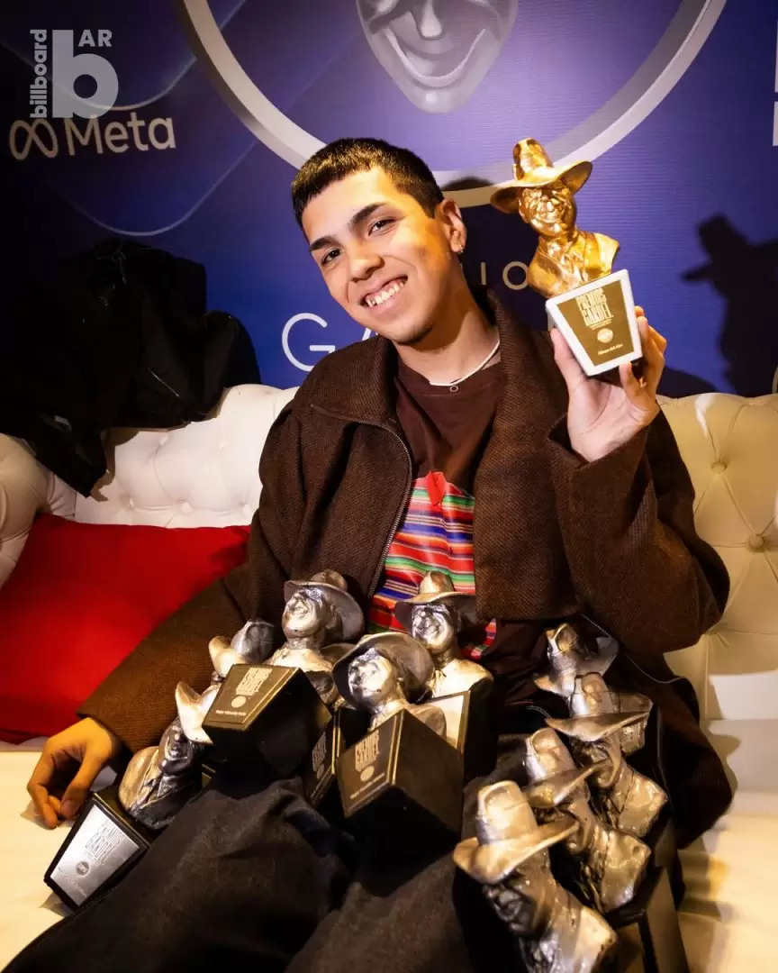 Milo J se llevó el Gardel de Oro