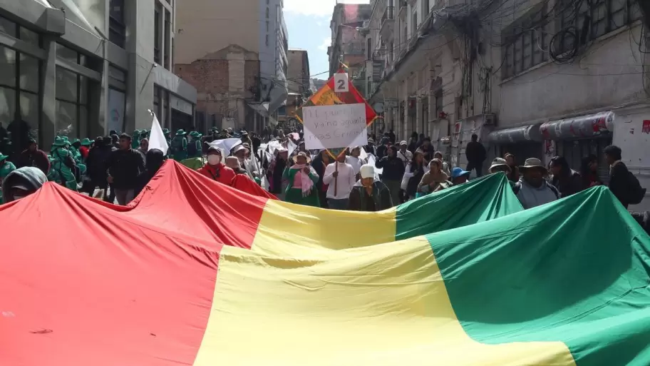 Bolivia al límite: hambre y rutas bloqueadas