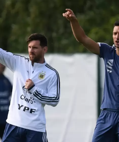 Scaloni confirm� a "La Pulga" para el banco, aunque asegur� que tendr� minutos.