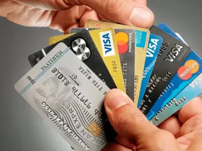 Deudas con tarjeta de cr�dito