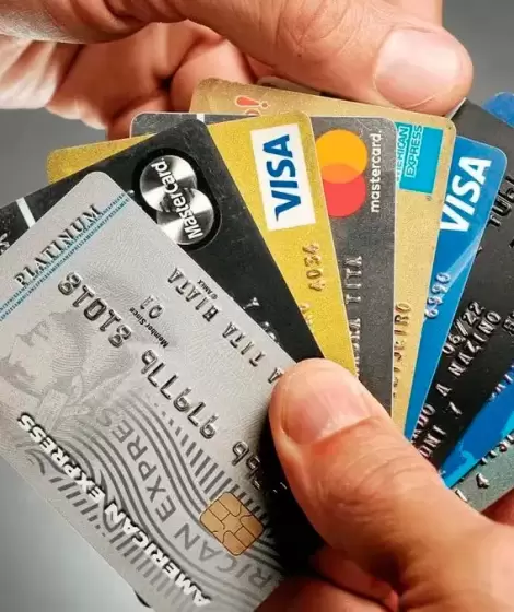 Deudas con tarjeta de cr�dito